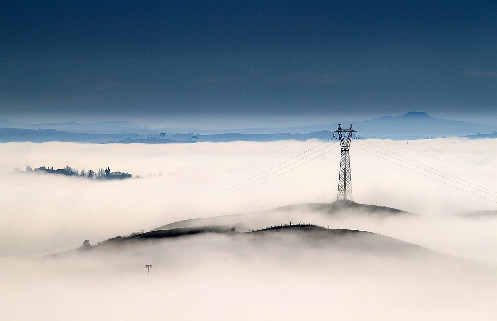 SEGNALATA_PRATESI VALTER_CRETE SENESI NELLA NEBBIA..JPG.JPG